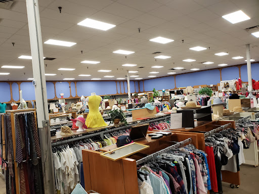 Thrift Store «Betty Griffin House Thrift», reviews and photos, 1961 A1A S, St Augustine, FL 32080, USA