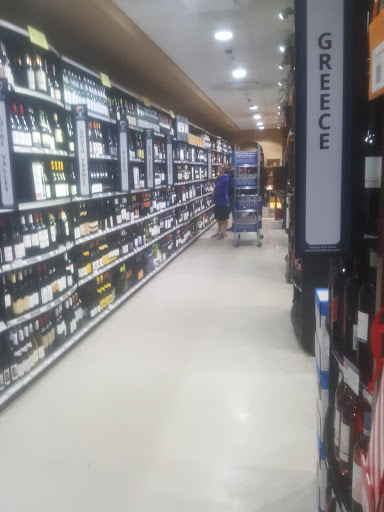 Wine Store «Wine Library», reviews and photos, 586 Morris Ave, Springfield Township, NJ 07081, USA