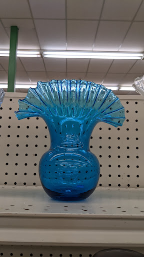 Thrift Store «Saint Francis Thrift Store», reviews and photos, 2824 Wilmington Pike, Dayton, OH 45419, USA