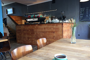 Laska - ein Café der Kaffeerösterei da joir ma