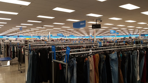 Clothing Store «Ross Dress for Less», reviews and photos, 2150 Southgate Rd, Colorado Springs, CO 80906, USA