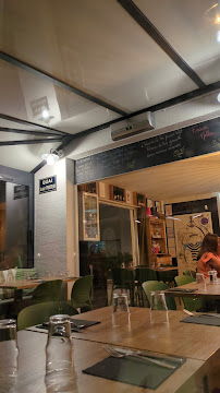 Atmosphère du Restaurant Les Patagos à Les Sables-d'Olonne - n°5