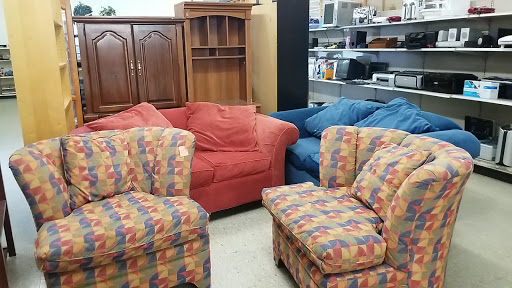 Thrift Store «Maj-R Thrift & Discount Store Grandview», reviews and photos, 1500 Main St, Grandview, MO 64030, USA