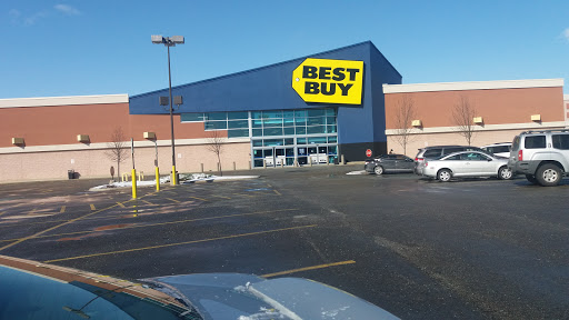 Electronics Store «Best Buy», reviews and photos, 1876 S Randall Rd, Geneva, IL 60134, USA