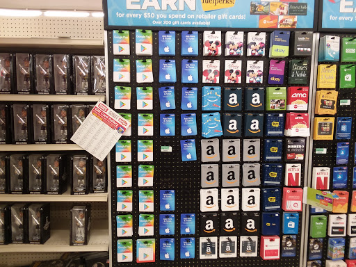 Supermarket «Giant Eagle Supermarket», reviews and photos, 111 W Madison St, Rochester, PA 15074, USA