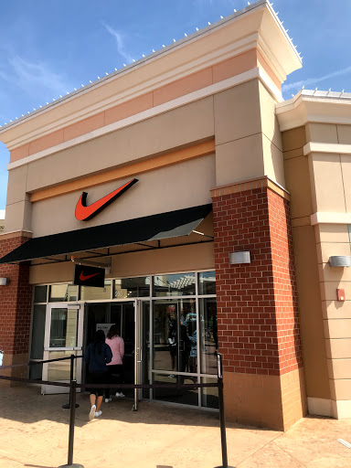 Outlet Mall «The Outlet Shoppes», reviews and photos, 915 Ridgewalk Pkwy, Woodstock, GA 30188, USA