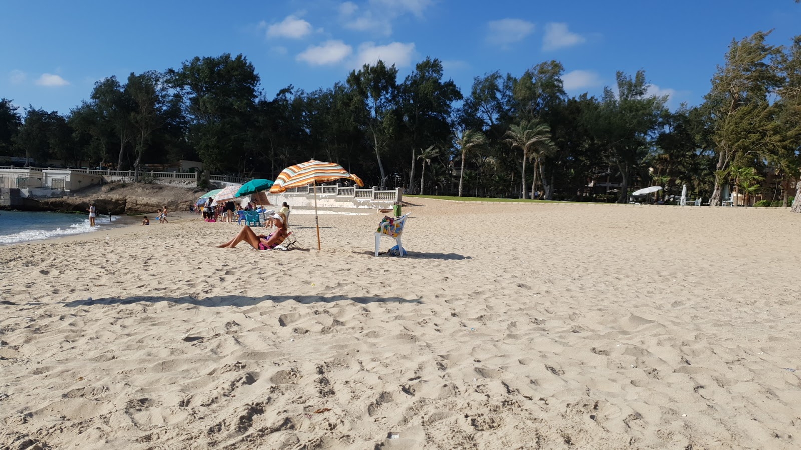 Montazah Aida Beach'in fotoğrafı geniş plaj ile birlikte