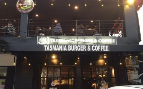 Tasmania Burger & Roby's Coffee Bogor image