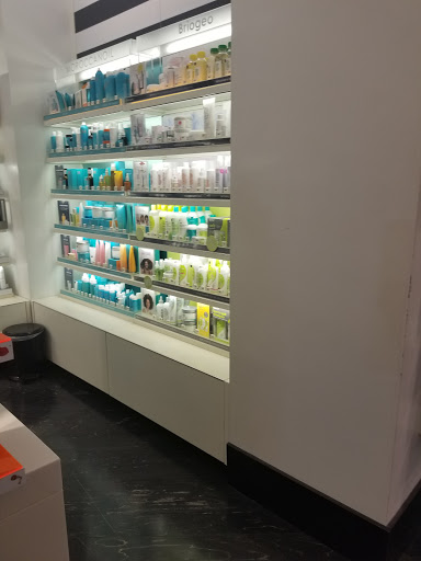 Cosmetics Store «SEPHORA», reviews and photos, 6000 W Markham St #3130, Little Rock, AR 72205, USA