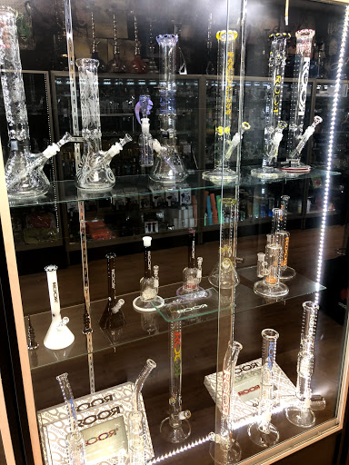 Tobacco Shop «Smoke Shop», reviews and photos, 8505 4th Ave, Brooklyn, NY 11209, USA