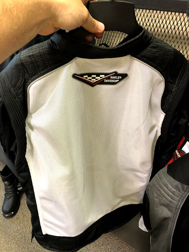 Motorcycle Dealer «Roughneck Harley-Davidson», reviews and photos, 3400 N Fourth St, Longview, TX 75605, USA