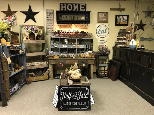 Gift Shop «A Country Peddler», reviews and photos, 779 Central Ave, Carlisle, OH 45005, USA