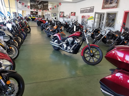 Motorcycle Dealer «Madera Honda Suzuki», reviews and photos, 100 E 6th St, Madera, CA 93638, USA