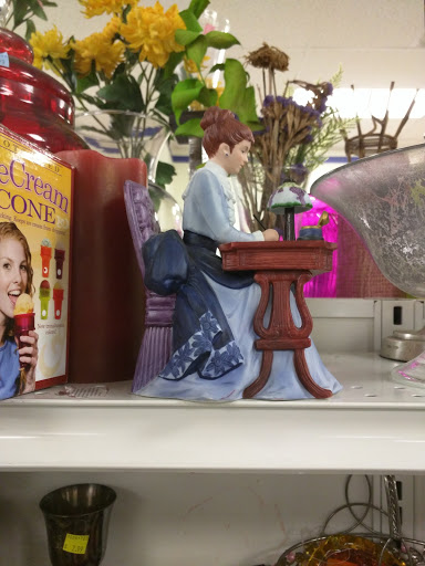 Store «Goodwill», reviews and photos, 369 E Main St, Clinton, CT 06413, USA