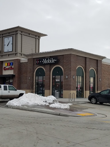 Cell Phone Store «T-Mobile», reviews and photos, 106 W 11400 S, Sandy, UT 84070, USA