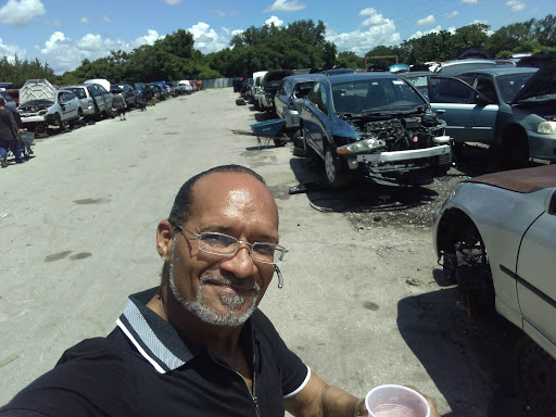 Auto Body Shop «LKQ Pick Your Part - Daytona», reviews and photos, 3157 W International Speedway Blvd, Daytona Beach, FL 32124, USA