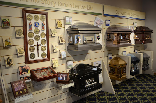 Funeral Home «Daniels Family Funeral Home & Crematory», reviews and photos, 625 Browns Lake Dr, Burlington, WI 53105, USA