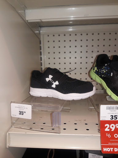 Sporting Goods Store «Academy Sports + Outdoors», reviews and photos, 2468 Cross Pointe Dr, Rock Hill, SC 29730, USA