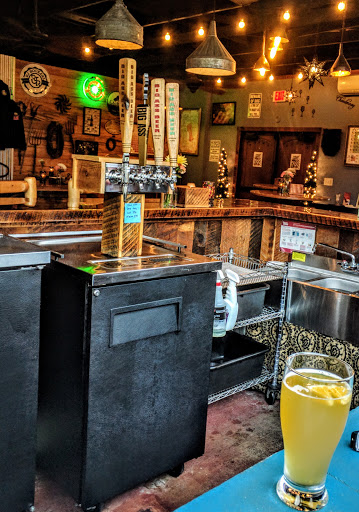 Winery «Backyard Barn Winery & Microbrewery», reviews and photos, 1945 E Co Rd 462, Wildwood, FL 34785, USA