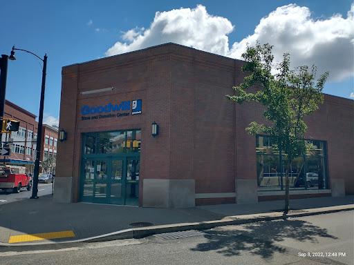 Thrift Store «Goodwill», reviews and photos