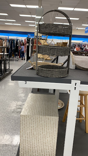 Clothing Store «Ross Dress for Less», reviews and photos, 4408 Las Positas Rd, Livermore, CA 94551, USA