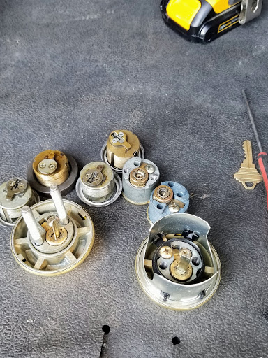 Emergency Locksmith Service «Wise Locksmith», reviews and photos, 19510 Bothell Everett Hwy, Bothell, WA 98012, USA