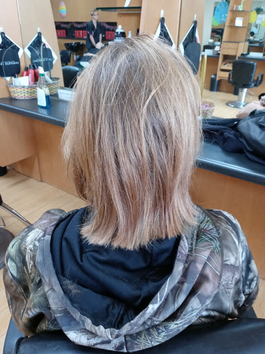 Hair Salon «Fantastic Sams Cut & Color», reviews and photos, 2641 E Gulf to Lake Hwy, Inverness, FL 34453, USA