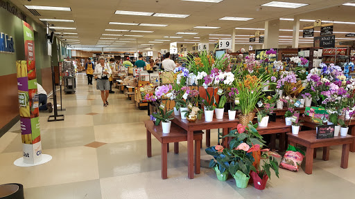 Grocery Store «Quality Food Center», reviews and photos, 460 E North Bend Way, North Bend, WA 98045, USA
