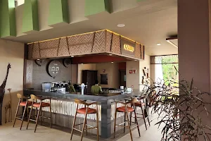 Karibu Lobby Bar image