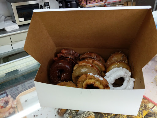 Donut Shop «Greenbush Bakery», reviews and photos, 1305 Regent St, Madison, WI 53715, USA