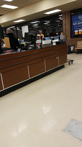 Grocery Store «Jewel-Osco», reviews and photos, 944 S York St, Elmhurst, IL 60126, USA