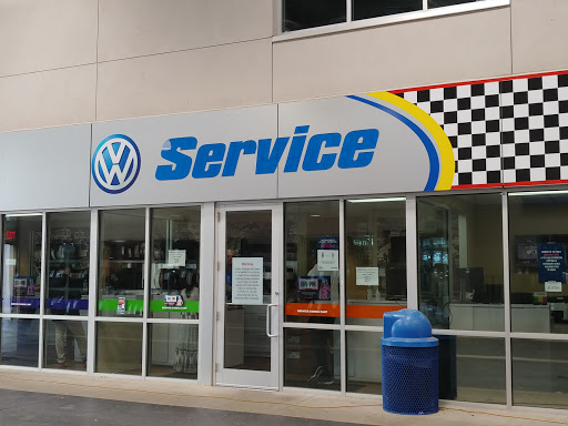 Volkswagen Dealer «AutoNation Volkswagen Mall of Georgia», reviews and photos, 3711 Buford Dr NE, Buford, GA 30519, USA