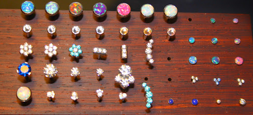 Tattoo Shop «Santa Clarita Tattoo», reviews and photos, 25835 Railroad Ave, Santa Clarita, CA 91350, USA