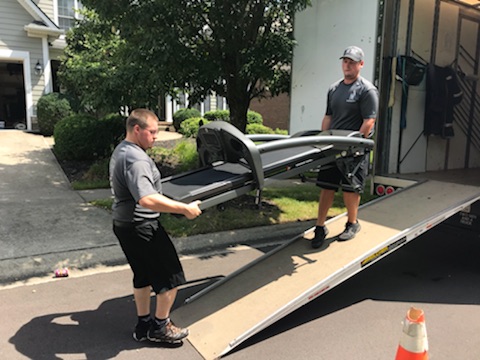 Moving and Storage Service «Two Men and a Truck», reviews and photos, 789 Westland Dr, Lexington, KY 40504, USA