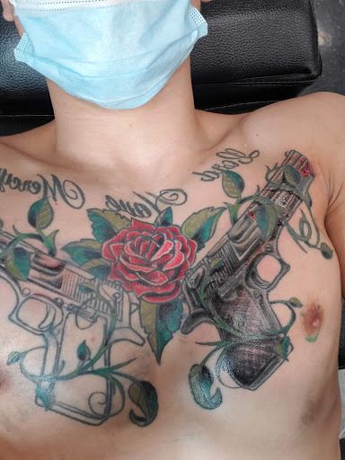 Tattoo Shop «Ink Slingers», reviews and photos, 1355 E Kearney St, Springfield, MO 65803, USA