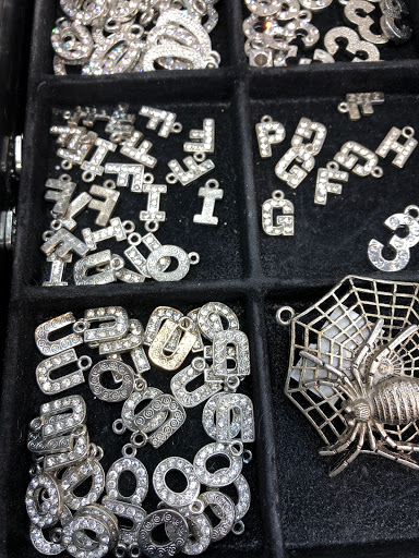 Outlet Mall «Harwin Outlet Mall», reviews and photos, 9507 Harwin Dr, Houston, TX 77036, USA