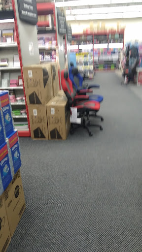 Office Supply Store «Staples», reviews and photos, 771 Boston Post Rd E, Marlborough, MA 01752, USA