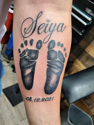 Find little tattoo ideas for women for your next unique tattoo in Los Angeles at South Central Tattoos