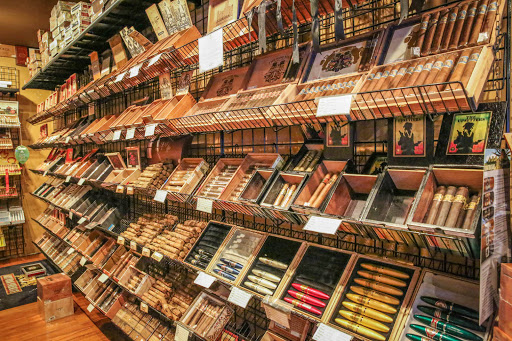 Cigar Shop «CIGAR CLUB», reviews and photos, 1407 Standiford Ave, Modesto, CA 95350, USA