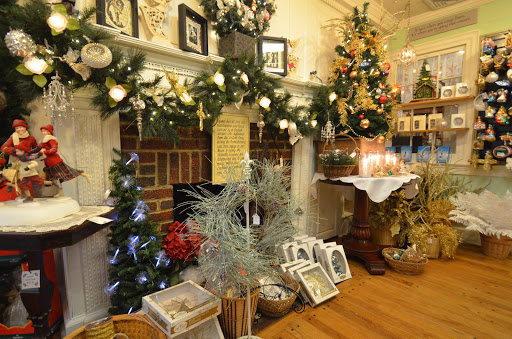 Gift Shop «Winterwood Gift & Christmas Shoppe», reviews and photos, 3137 U.S. 9, Rio Grande, NJ 08242, USA