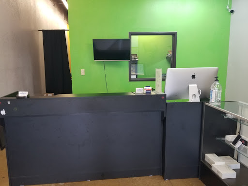 Mobile Phone Repair Shop «iTeK Reps Cell Phone & PC Repair», reviews and photos, 1212 US-377 #117, Roanoke, TX 76262, USA