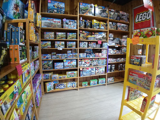 Toy Store «Dancing Bear Toys», reviews and photos, 518 Kenilworth Rd, Asheville, NC 28805, USA