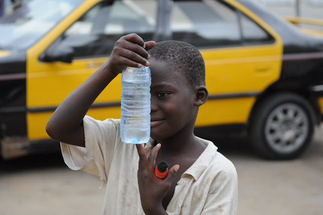 Kommentare und Rezensionen über Stiftung VIVES | Weil Wasser Leben ist | VIVES Mineralwasser