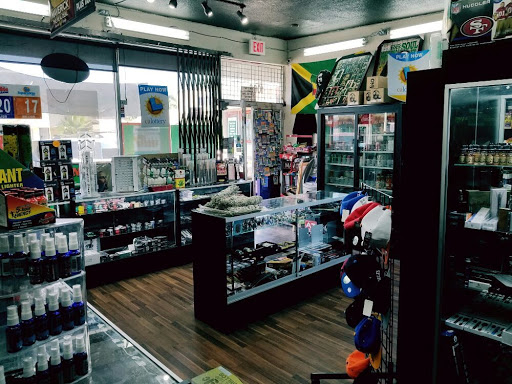 Tobacco Shop «Smoking Box Smoke Shop», reviews and photos, 1008 Alamitos Ave, Long Beach, CA 90813, USA