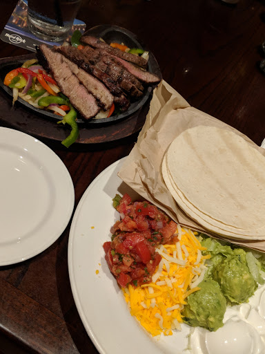 American Restaurant «Hard Rock Cafe», reviews and photos, 6050 Universal Blvd, Orlando, FL 32819, USA