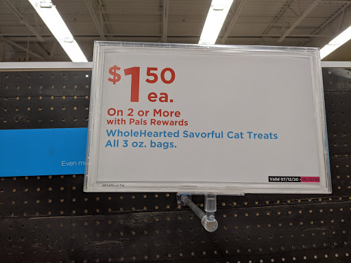 Pet Supply Store «Petco Animal Supplies», reviews and photos, 16710 Royalton Rd, Strongsville, OH 44136, USA