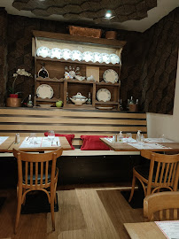 Atmosphère du Restaurant français Chez LuLu - Le bistrot de Mamie à Rueil-Malmaison - n°15