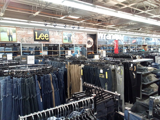 Outlet Mall «Tanger Outlet Rehoboth Beach», reviews and photos, 36470 Seaside Outlet Dr, Rehoboth Beach, DE 19971, USA