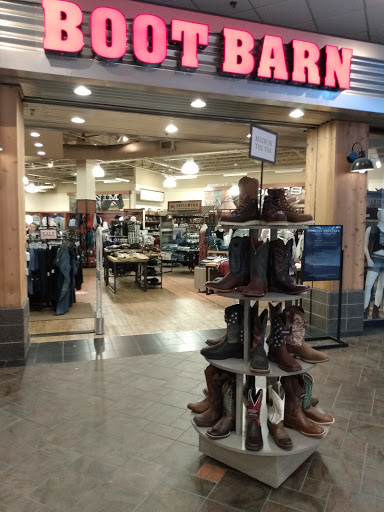 Shopping Mall «Valley West Mall», reviews and photos, 1551 Valley W Dr, West Des Moines, IA 50266, USA