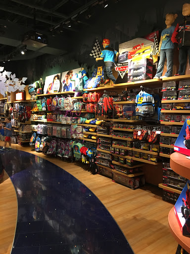 Toy Store «Disney Store», reviews and photos, 1961 Chain Bridge Rd, McLean, VA 22102, USA